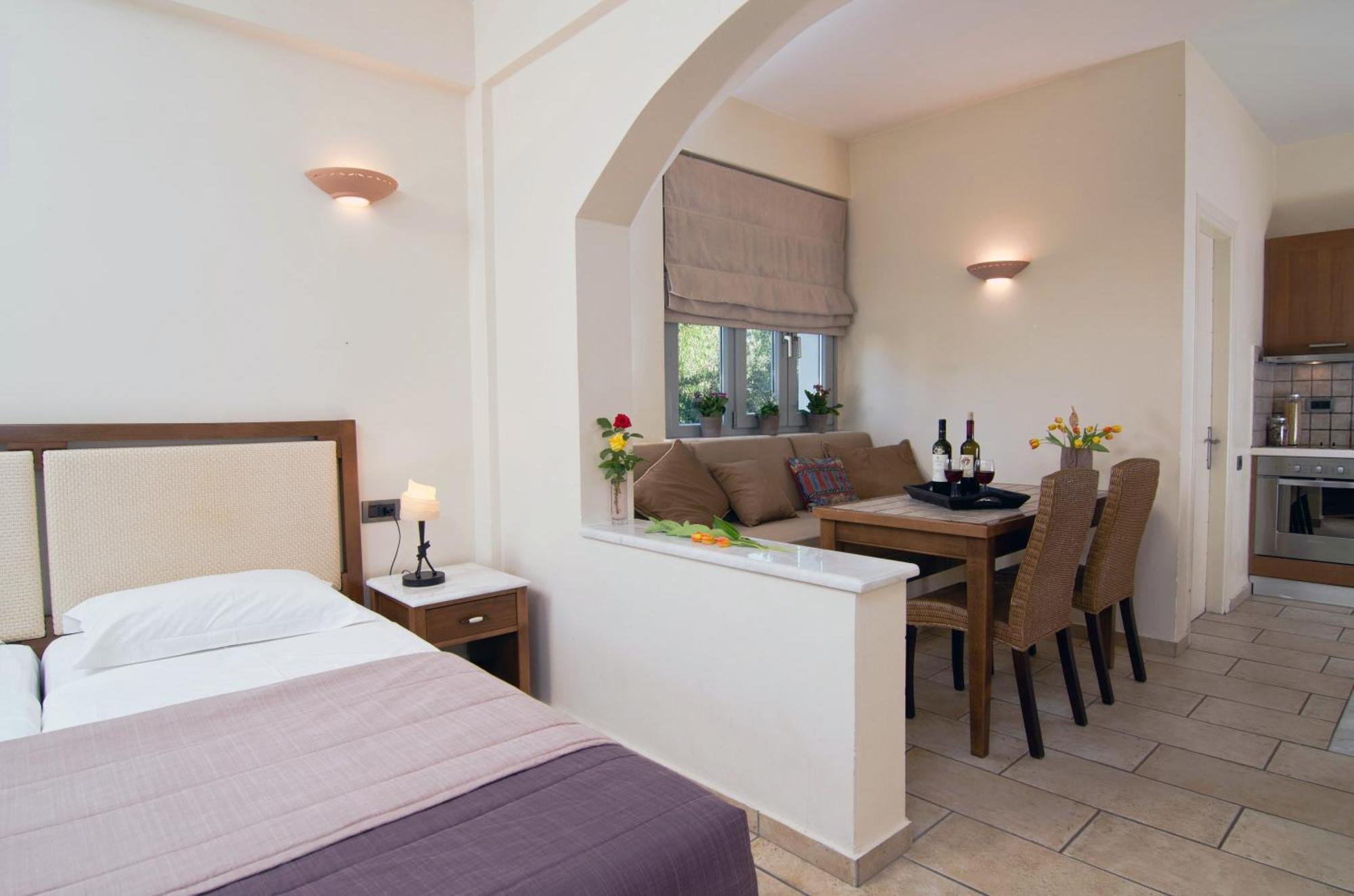 Harmony Hotel Apartments Selianitika Luaran gambar