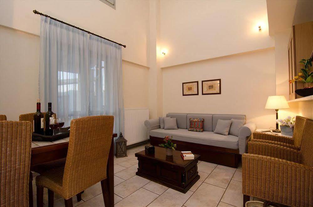Harmony Hotel Apartments Selianitika Luaran gambar